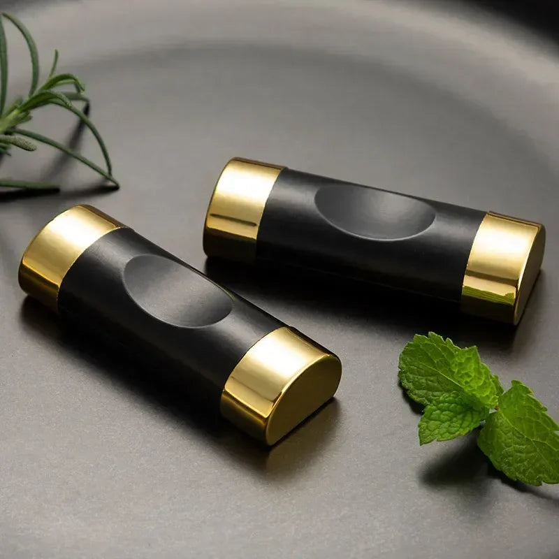 Noble Elegance Chopstick Holder