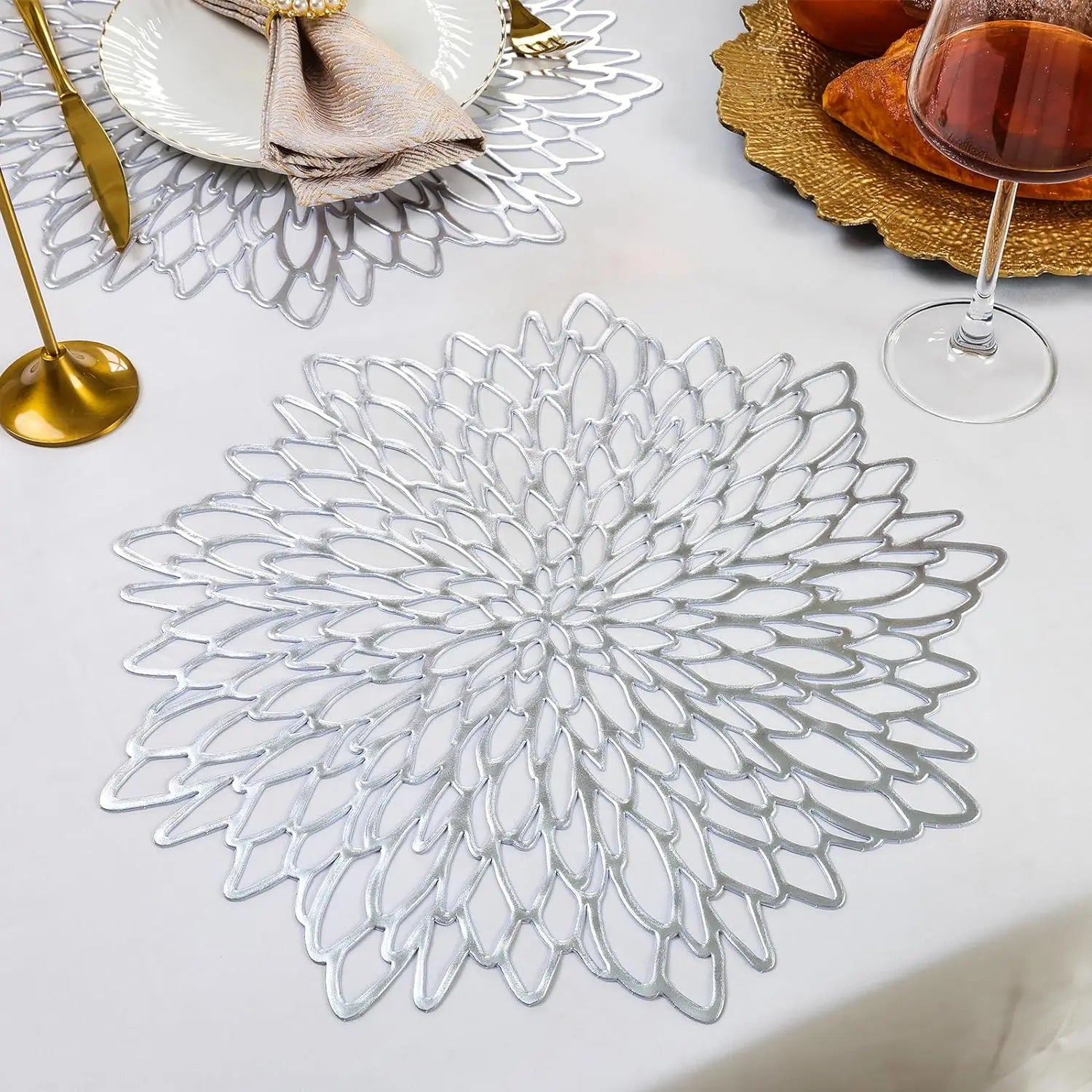 Nature Embrace Metallic Placemats