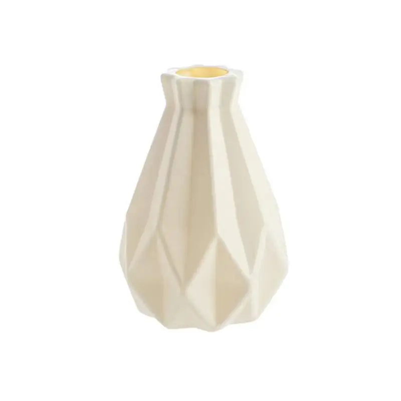 Sleek Nordic Solo Vase